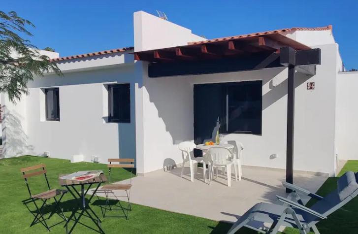 Bungalow Colorado With Garden #4 San Bartolomé Kültér fotó